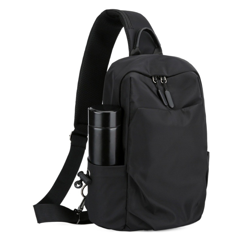 2021 New Arrival Men's Chest Bag New Arrival Fashion Brand Cross Bag Shoulder Bag Casual Crossbody Bag Men's Small Backpack
