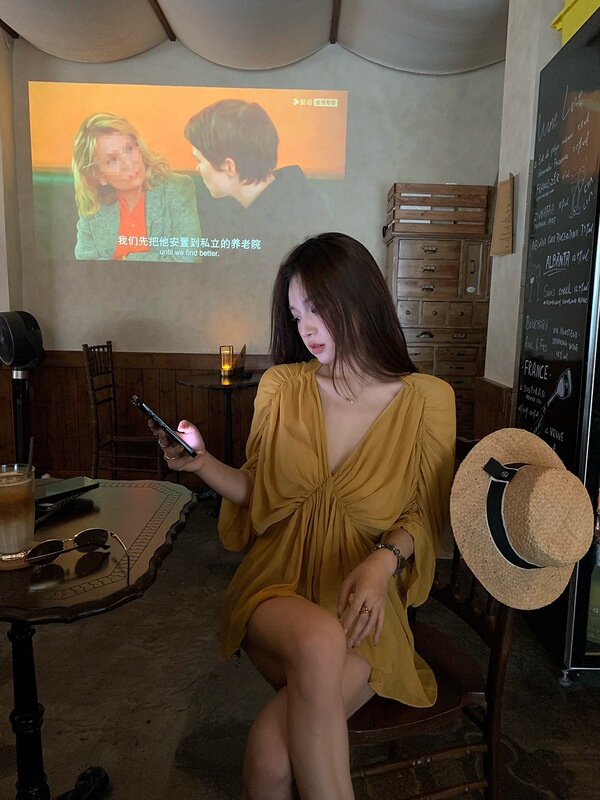 Ginger Yellow Pleated Collar Long-Sleeved Shirt for Women, New Autumn Style Loose Chiffon Shirt, Niche Style Top Ginger Yellow Pleated Collar Long-Sleeved Shirt for Women, New Autumn Style Loose Chiffon Shirt, Niche Style Top