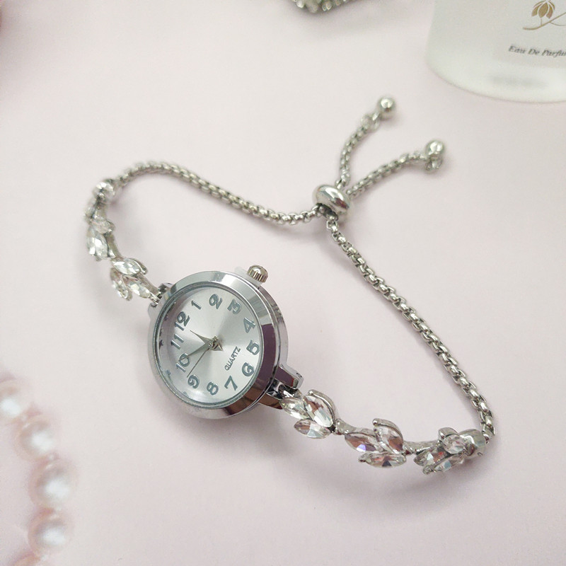 Magnet Buckle Buckle Style Casual Elegant Petal Magnet Buckle Quartz Women's Watches
