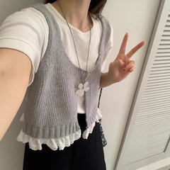 韩系甜美蕾丝拼接背心开衫暗扣正反两穿针织马甲春季叠穿u领坎肩