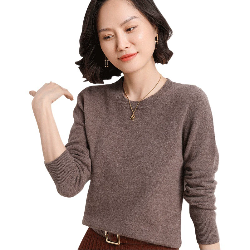 Весенне-осенний женский вязаный пуловер с круглым вырезом и длинными рукавами, базовая рубашка, новинка 2025 года, однотонный свитер, фабричный магазин.