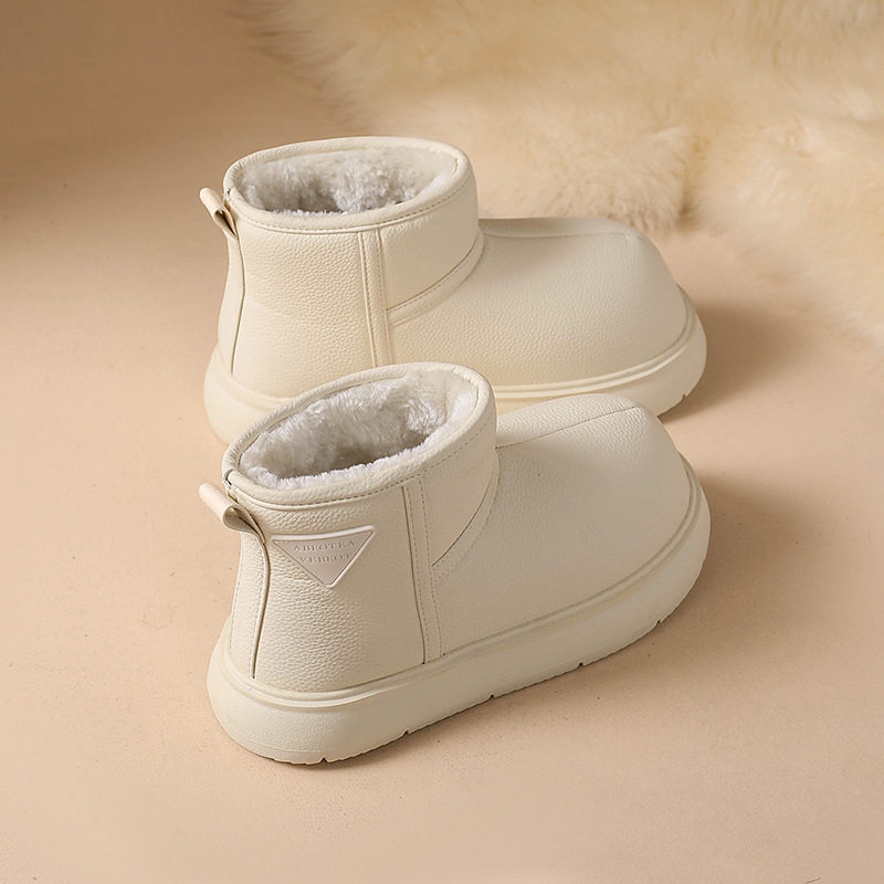 Bốt đi tuyết nữ da lì lót lông giữ ấm, đế cao 3-5 cm — màu đen