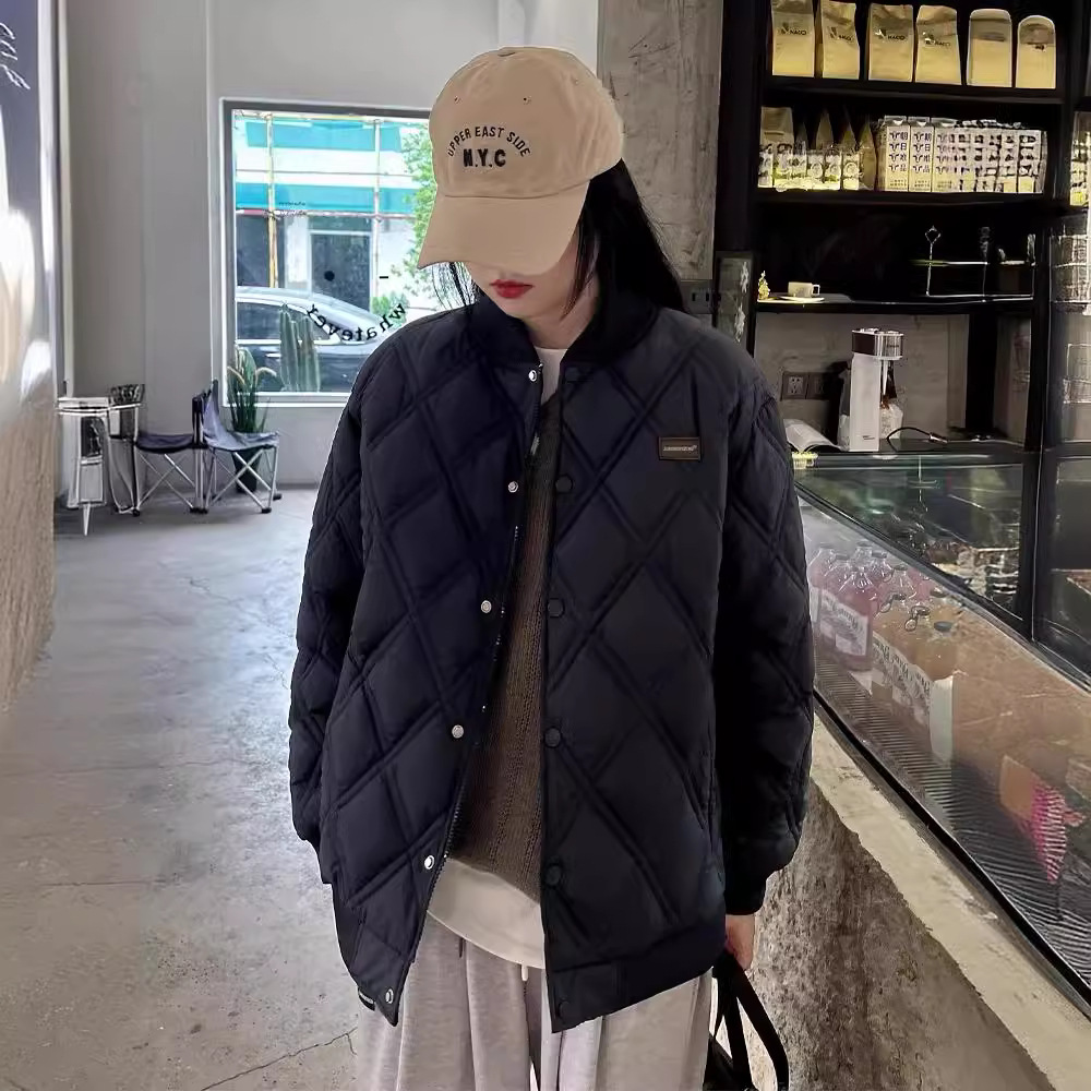 2025 新しい冬の綿コートデザインニッチ綿ジャケットダイヤモンド野球薄い綿コートオーバーサイズ女性
