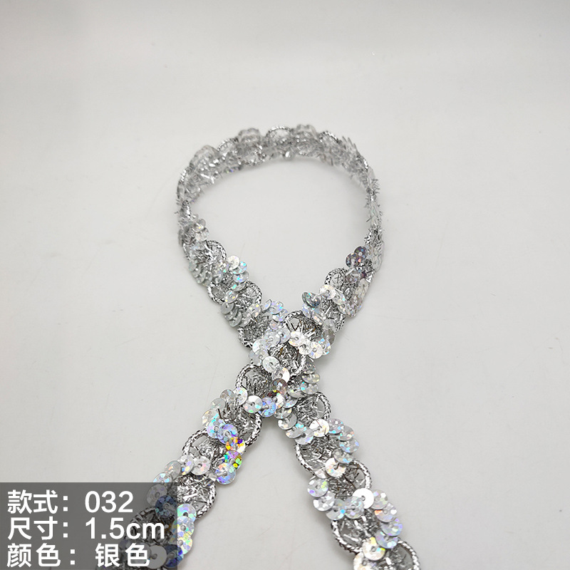 Colorido encaje de oro y plata perlas de triángulo de seda al por mayor de oro y plata cebolla diente borde DIY rendimiento accesorios de ropa estilo étnico cinta