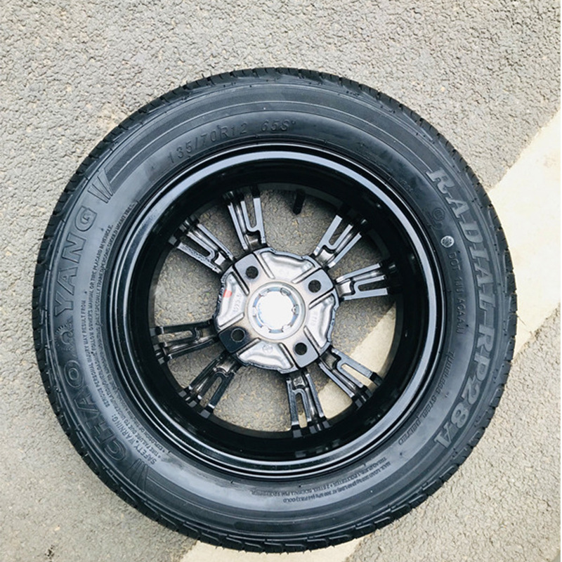 Tire 145/70R12 135/70R12 15570R12 Electric Car Sedan Vacuum Outer Tire Wholesale