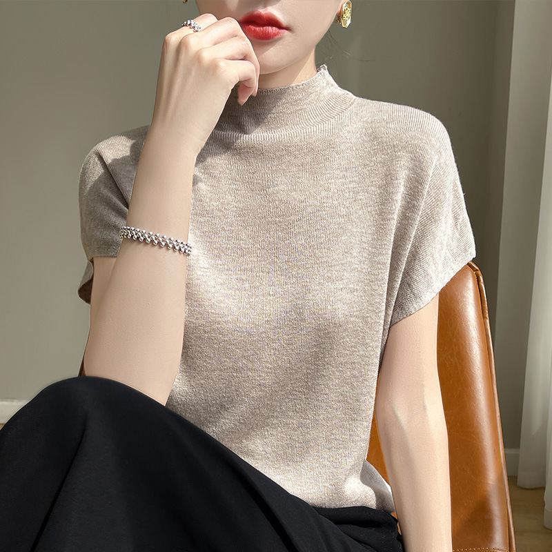 Spring and Summer New Women's Fine Imitation Wool Solid Color Classic Fashion Versatile Half-High Collar Short-Sleeve Pullover