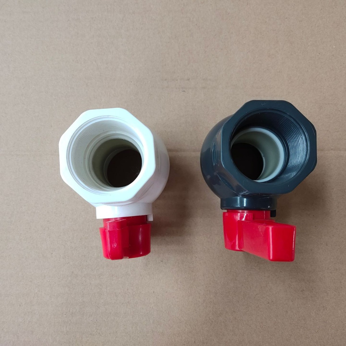 永禾 阀门 厂家直销PVC塑料八角球阀 蝶柄与长柄 管径20mm-63mm