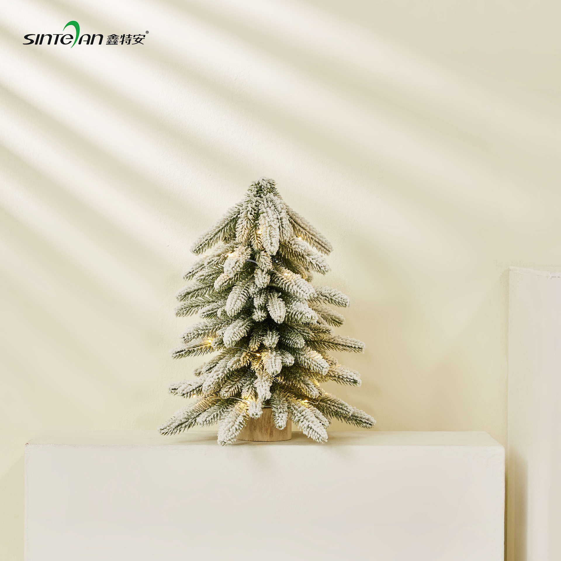 Xintean mini árbol de Navidad al revés simulación norbison 40CM pequeño árbol decoración de escritorio transfronteriza Amazon