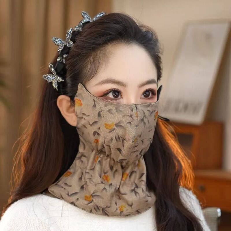 Autumn and winter retro printed neck warmer and eye mask, all-in-one design, thickened fabric, for outdoor cycling, dust-proof, and face-covering Autumn and winter retro printed neck warmer and eye mask, all-in-one design, thickened fabric, for outdoor cycling, dust-proof, and face-covering