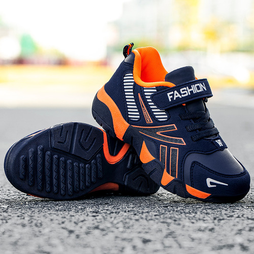 2025 Spring and Autumn New Boy's Sports Shoes, Trendy and Stylish, Simple Style Outdoor Running Children's Sports Shoes