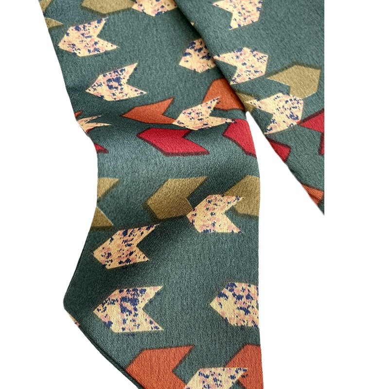 Yang Caiyu mismo estilo bufanda verde banda de pelo de las mujeres retro delgada estrecha bufanda larga corbata bolsa cinturón cinta trenzada pelo