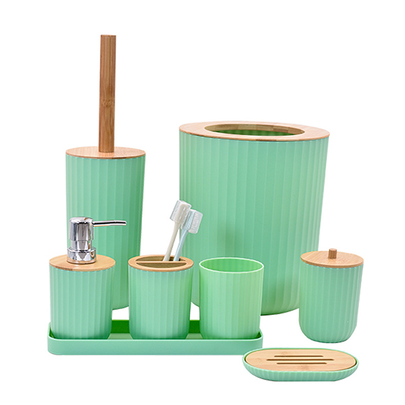 Customizado set de baño de bambú y madera artículos de baño de hotel tampones de algodón taza de cepillo de dientes bandeja de plástico baño ocho regalos