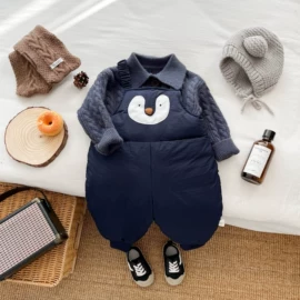 童套装;童裤;连身衣、爬服