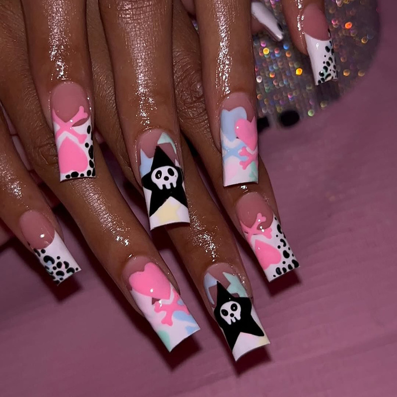 Cross-Border Hot Sale Water Pipe Fake Nails Sweet Cool Style Star Swirl Stripe Wearable Nails Removable Finished Products Wholesale