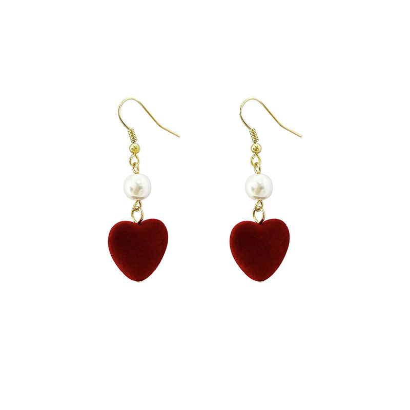 Elegant Design of Earrings