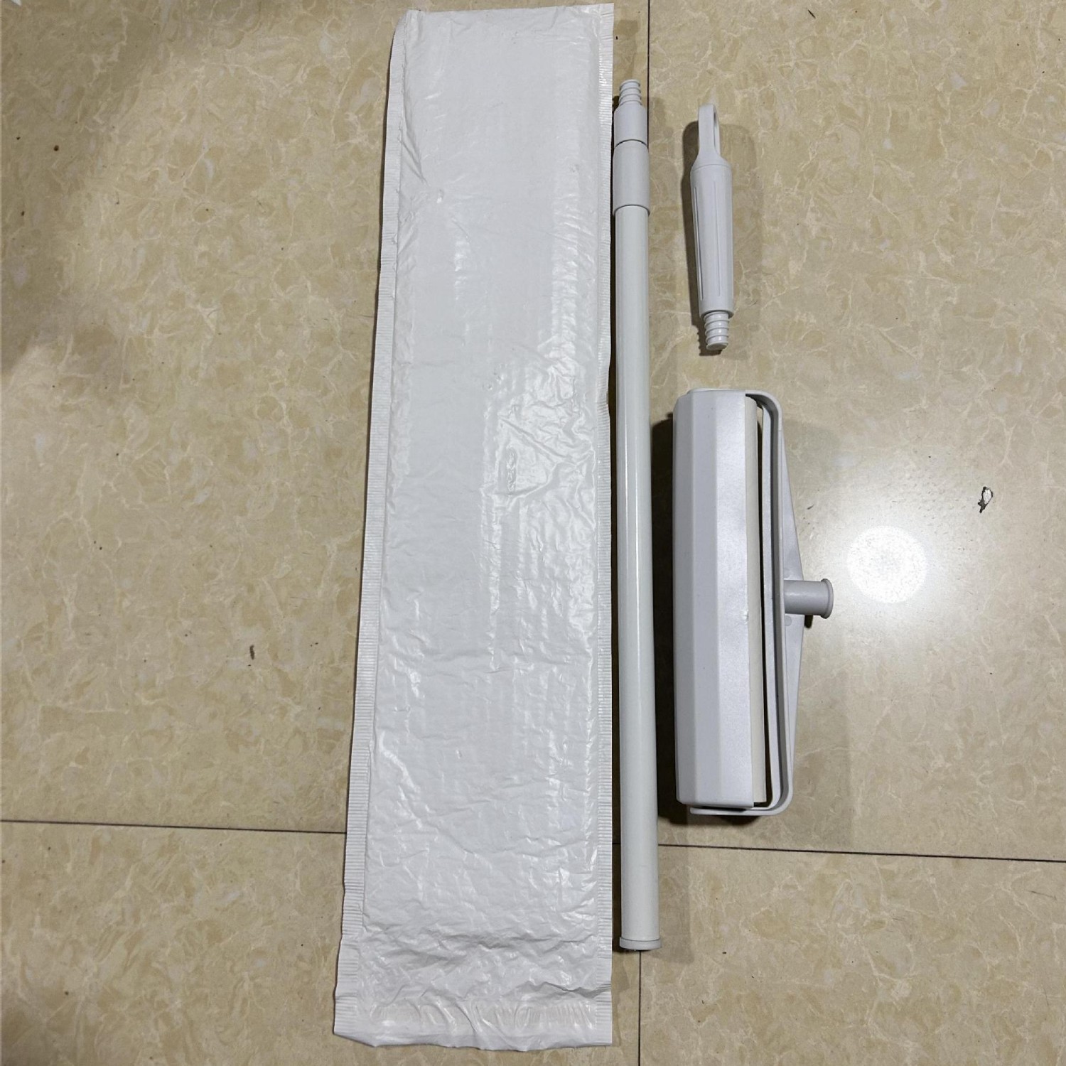 Rodillo de viscosa, barra larga, cepillo de viscosa telescópico, cepillo de rodillo de ropa, dispositivo de viscosa, trapeador de papel rasgable, rodillo de eliminación de polvo