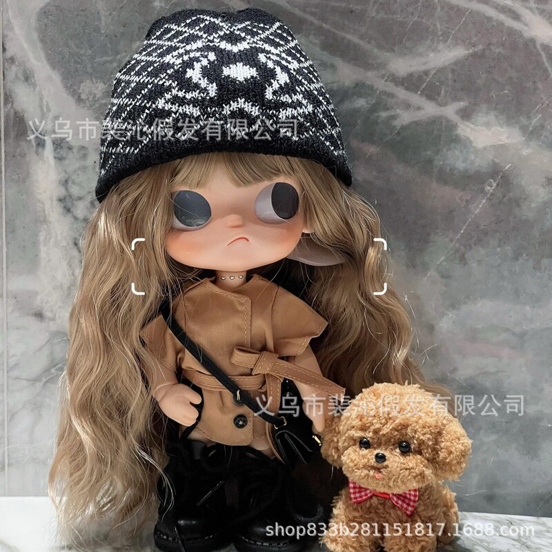 Pei Qin's Gingerbread Man Wig, Chestnut Brown Moonlight White Natural Curly Full Head Wig with Waves