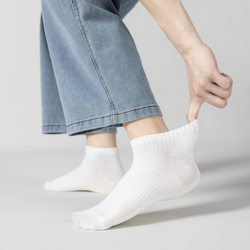 Men's socks, short socks for spring and summer, short cotton socks, trendy men's low-cut sports boat socks with shallow opening, breathable and sweat-absorbing
