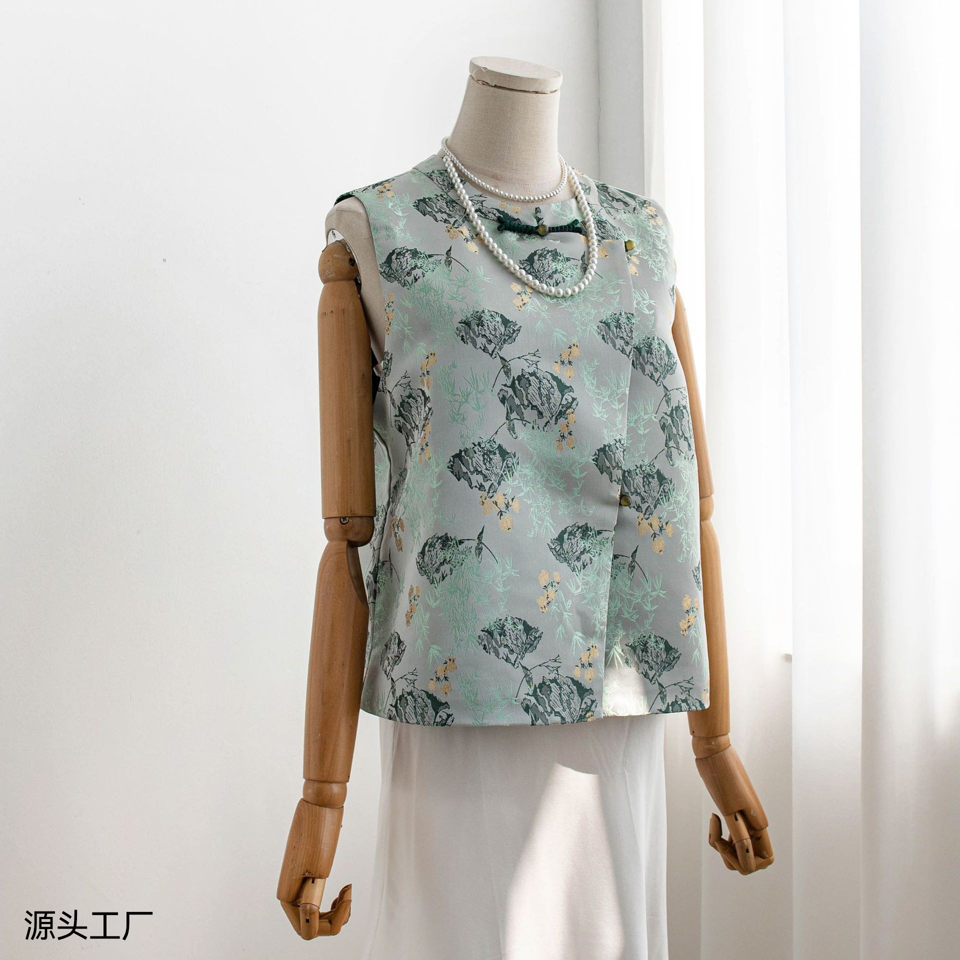 New Chinese Style Blue Vest for Women, National Style, Young Style, Sleeveless Vest, Thin Spring & Fall Outer Wear, Silk Mulberry Silk