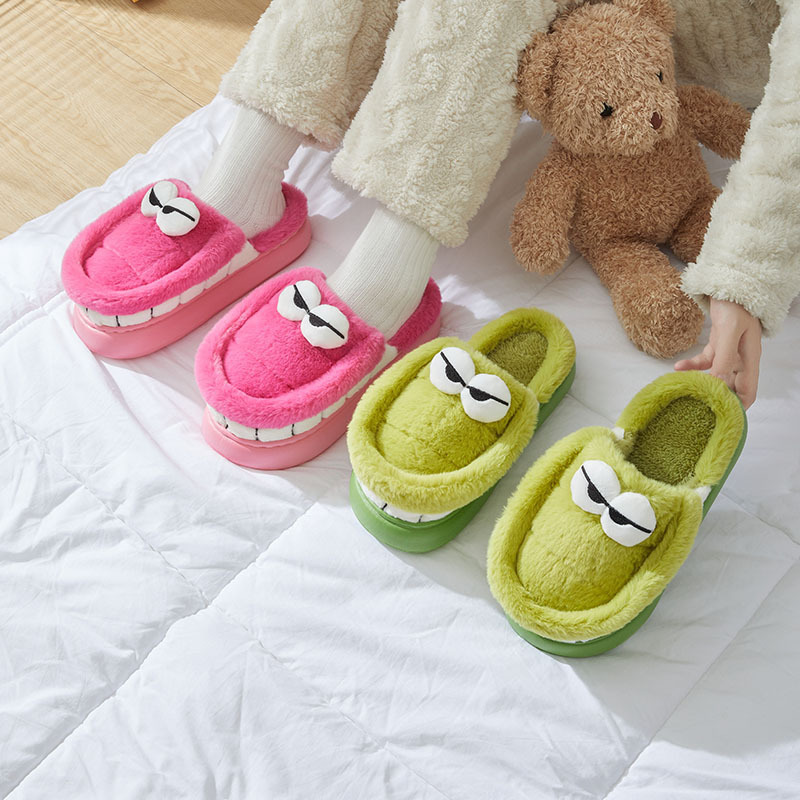 Winter cartoon keep warm slippers platform