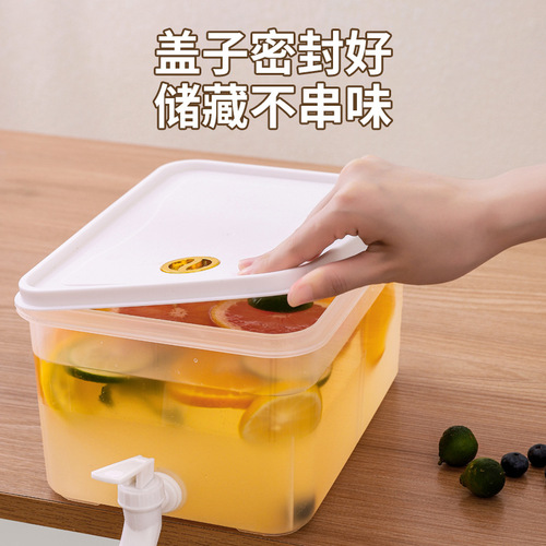 Refrigerator 5L Cold Water Pitcher Summer Cold Drinks Fruit Tea Ice-Brewed Water Bucket Large Capacity with Spigot Timer Gold-Plated Cold Water