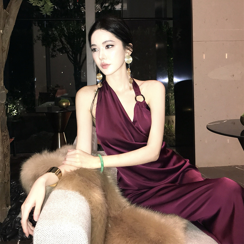 9069 European and American Cross-Border Export Women's Clothing Celebrity Backless Halterneck Slit Dress Forged Long Skirt Birthday Dress