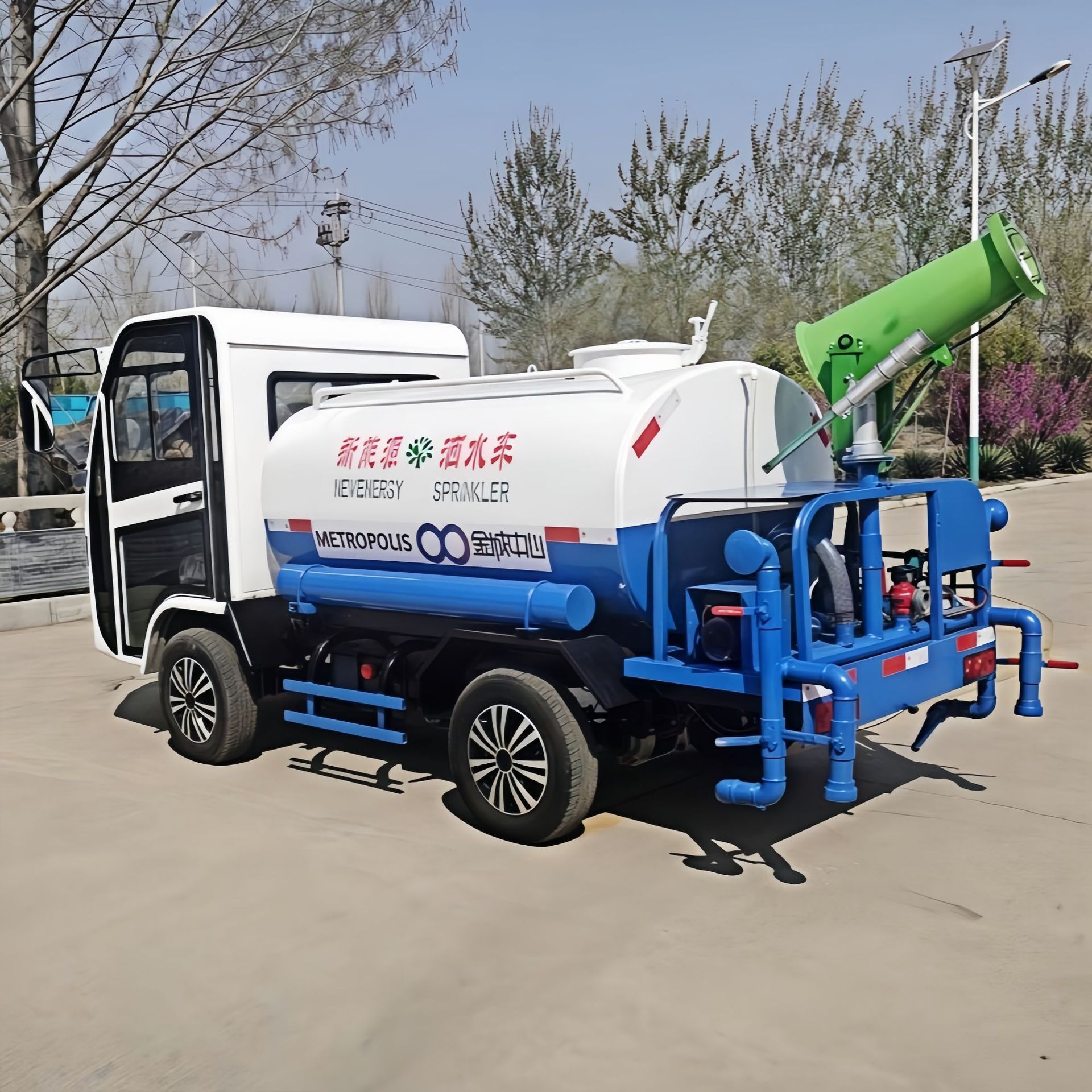 Factory Sprinkler Truck Blue Plate Sprinkler Truck Price Small Sprinkler Truck Garden Greening Construction Site Dust Reduction Sprinkler Truck