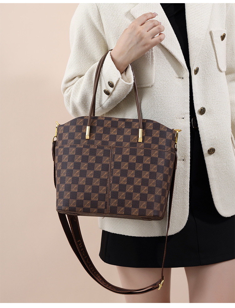 Single-shoulder bags, foreign trade women's bags, this year's popular small bags, women's bucket bags, fashionable and niche hand-held versatile crossbody bags undefined
