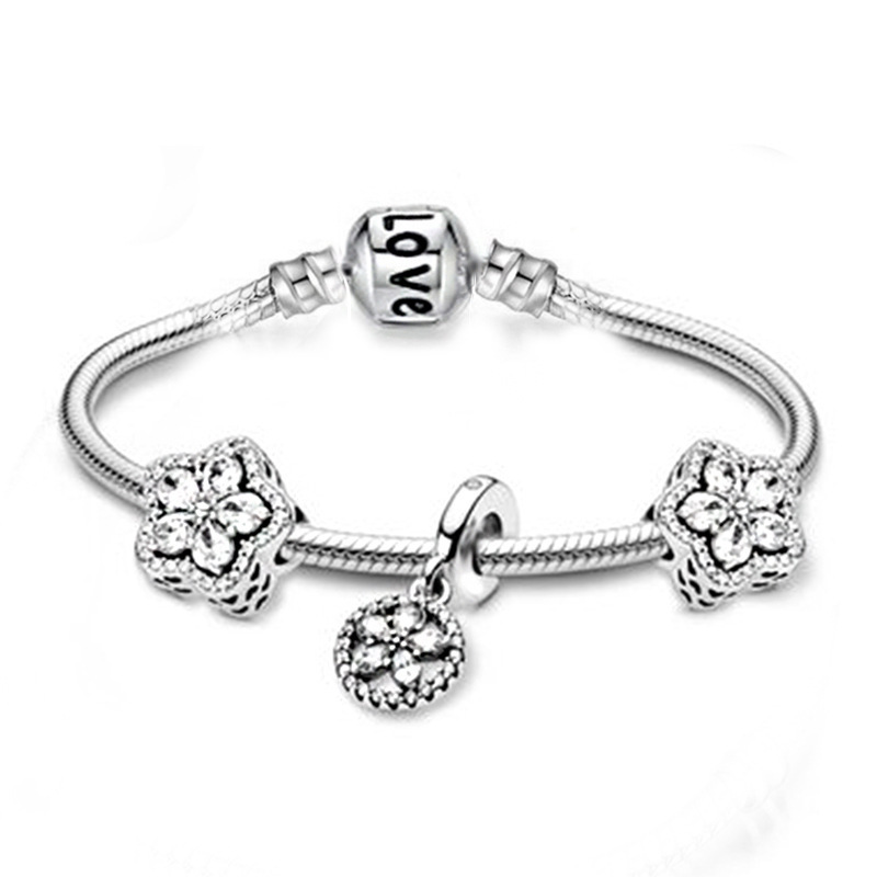 Pan's new simple and elegant, can also be decorated with personalized crystal petals, summer charm women's bracelet wholesale