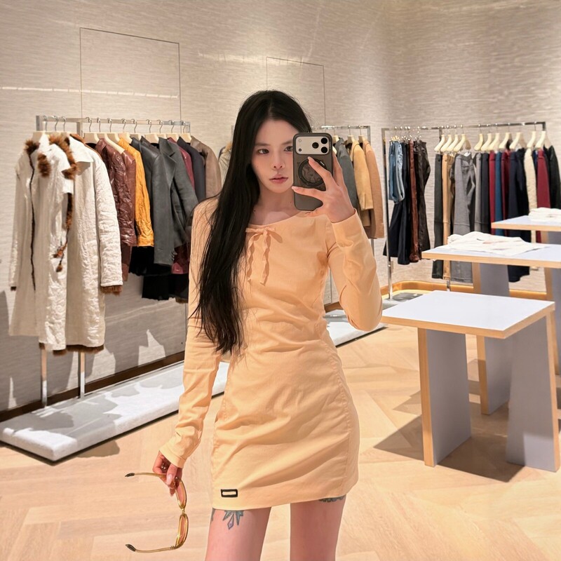 2026 New Style Ginger Yellow Pure Desire Style Slim Fit Dress with a Flattering Waist and Sweet and Spicy Vibe Short Dress