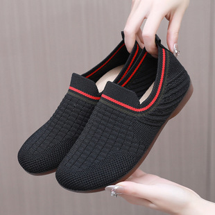 ����Ь����ţ��ܛ��һ�_�ő���Ь�w��͸�ⴺ�＾�ϱ�����ЬŮ��Ь