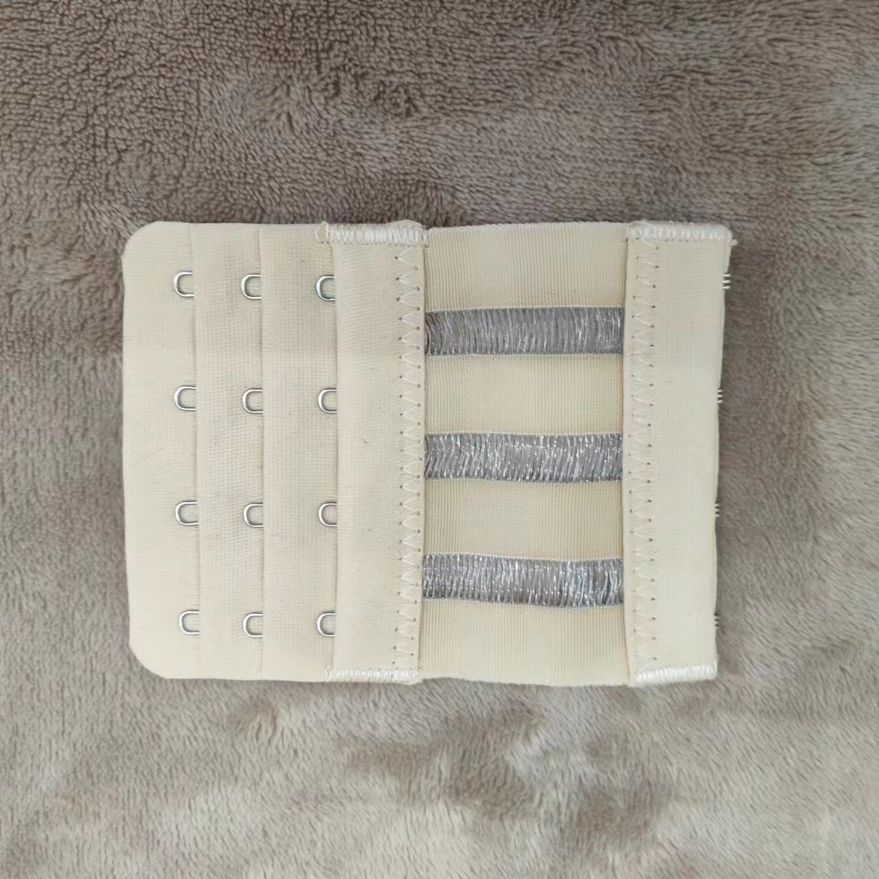 19f82c7dc54b9b47a9e5da43413de8