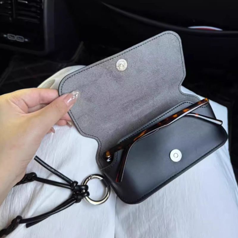 Fairy-Style Leather Portable Glasses Case, Wrist-Hanging Glasses Storage Box, Travel Lightweight Sunglasses Protective Cover