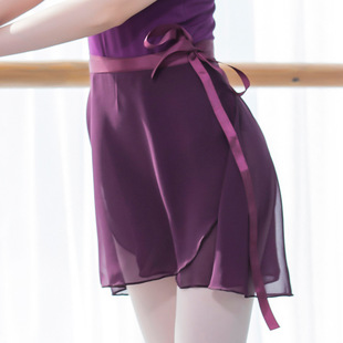 ����֮�� ���˰�����ȹһƬʽ�赸��ȹϵ�����w�٤�����辚��ȹ