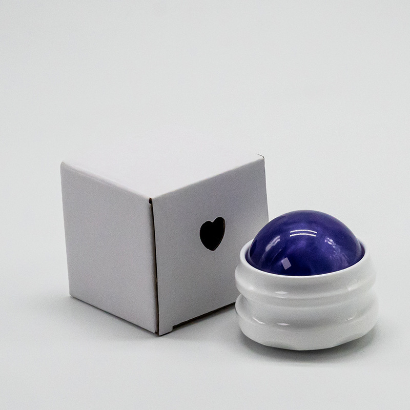 흰색 배경/보라색 공