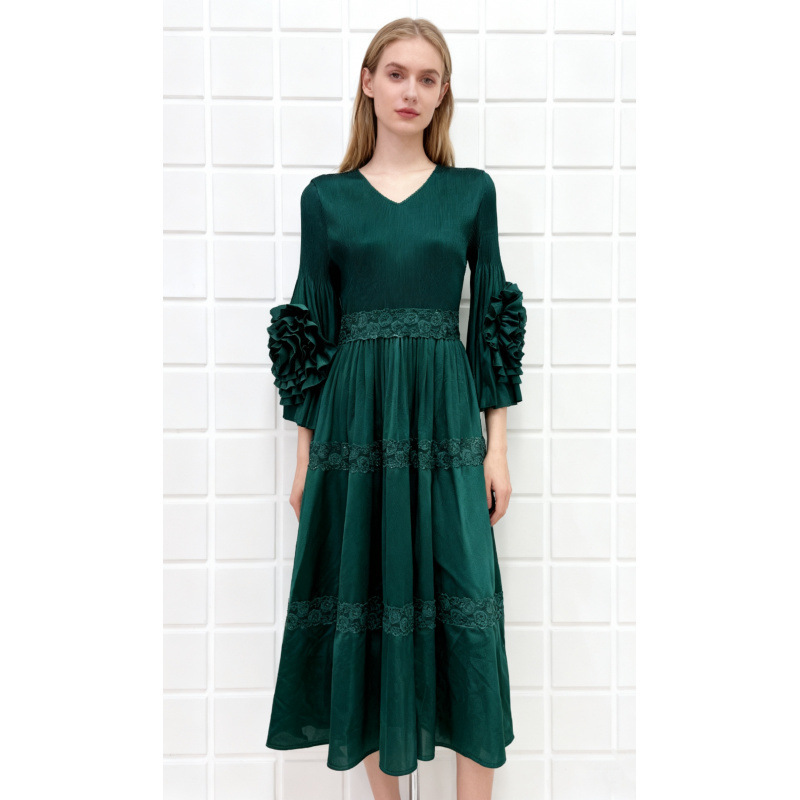 New Cross-Border Miyake Bohemian Style Embroidered Lace Hollow Sequin Pleated European and American African Lace Dress