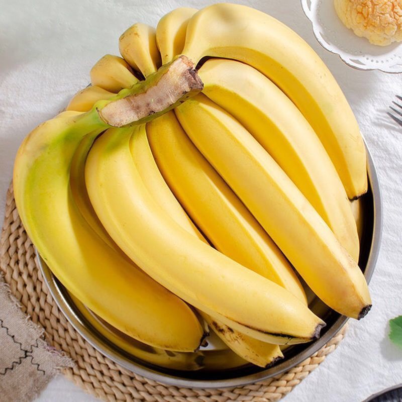 云南香蕉自然熟现砍当季新鲜水果果园直销批发包邮