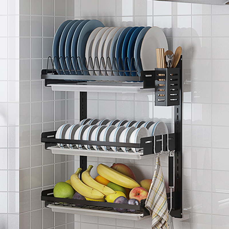 13369819299_1452396118