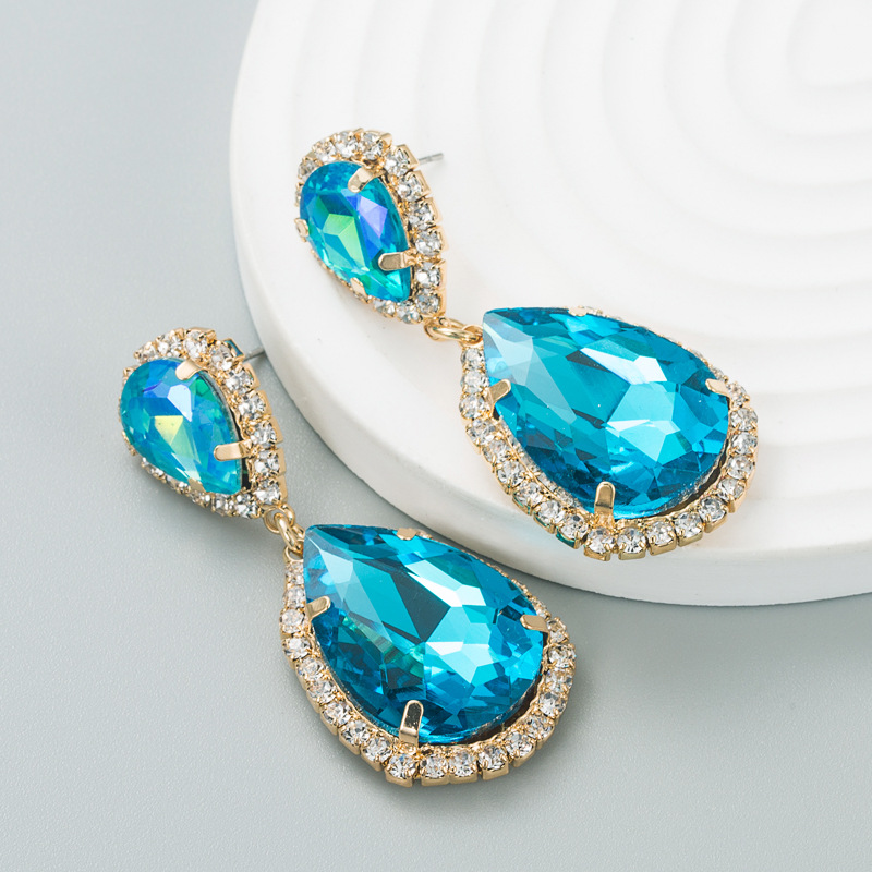 Fashion Multi-color Drop-shaped Retro Diamond Alloy Earrings display picture 5