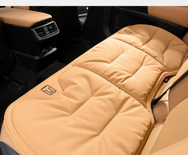 Suitable for Tank Car Seat Cushion 300/400/500Hi4T Ventilated Breathable Seat Cushion Four-Season Universal Seat Cover