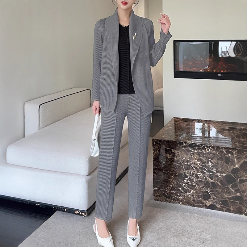 High-End Fish Scale Pleated Fashion Casual Suit Women's Blazer Jacket Versatile Elastic Waist Slim Pants Two-Piece Set