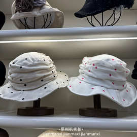 高级感白色波点褶皱渔夫帽女士夏季薄款遮阳防晒盆帽透气太阳帽子