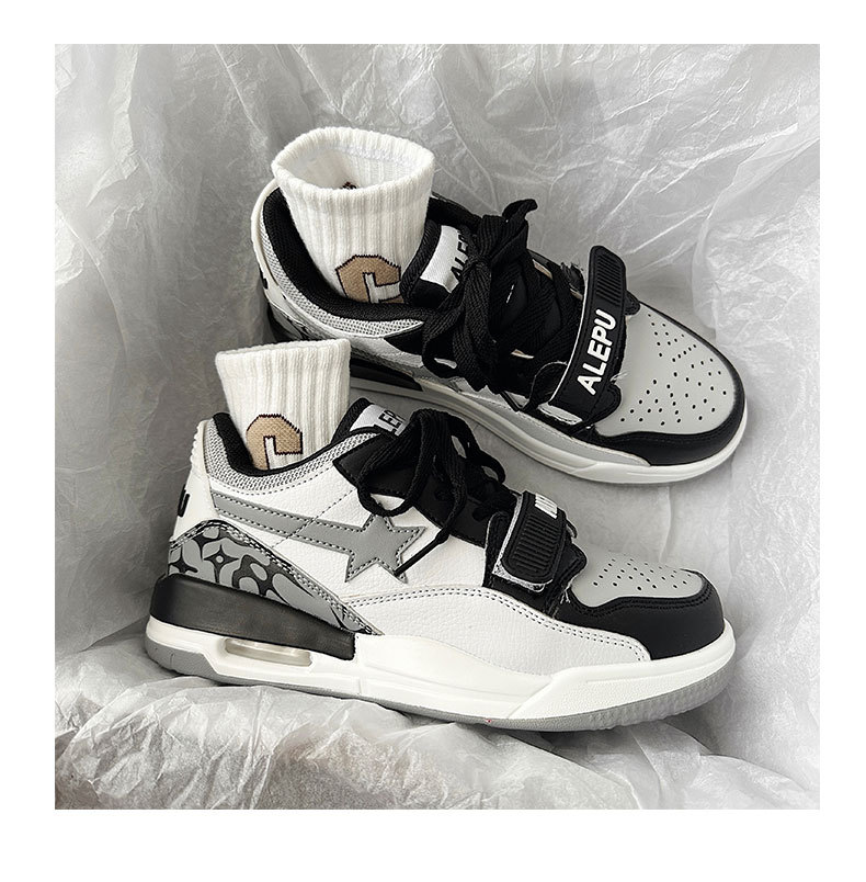 2023 neue koreanische Ins Wind Burst Crack Hit Farbe Casual Air Cushion Jogging Nische Paare atmungsaktive Sportschuhe für Männer und Frauen_voghion.com