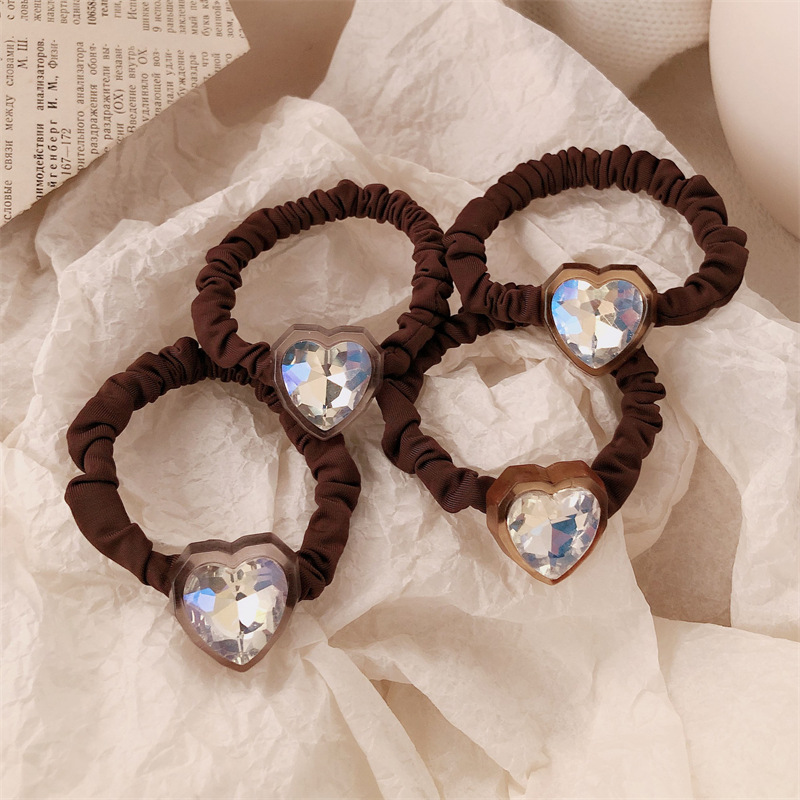 Temperamento retro cuerda de tela negra mujer amor cristal anillo de pelo intestino grueso cabeza detrás de la cuerda de cabello joyas de cabello de cola de caballo