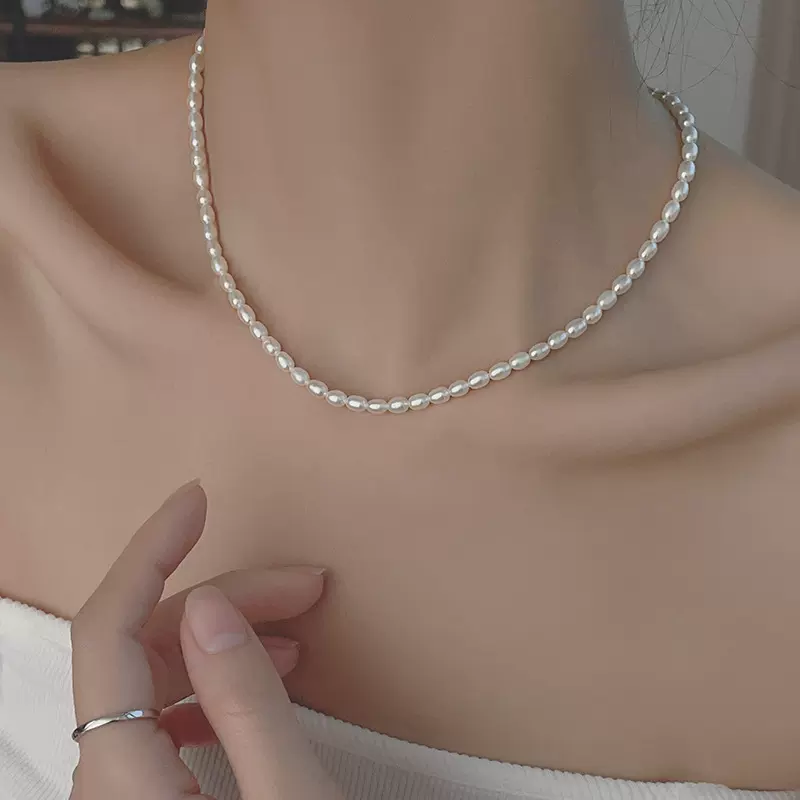 强光小米粒淡水珍珠项链天然真珍珠秋冬毛衣链轻奢项链配饰锁骨链