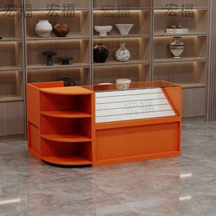 �๦��չʾ���M�ϰ�̨�¿̨�����П����D��һ�w���y̨�D�ǟ���