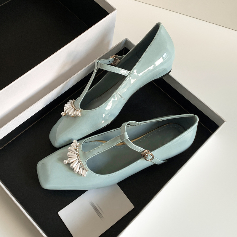 Spot Goatskin Version ~ Square Toe French Pearl T-Shaped Buckle Strap Low Heel Mary Jane Women's Shoes with Shallow Mouth and Gentle Elegant Spot Goatskin Version ~ Square Toe French Pearl T-Shaped Buckle Strap Low Heel Mary Jane Women's Shoes with Shallow Mouth and Gentle Elegant
