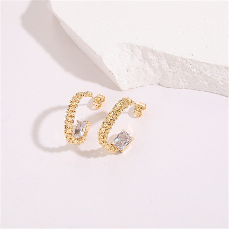 Fashion C Shape Copper Inlay Zircon Ear Studs 1 Pair
