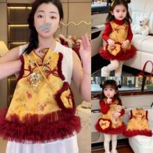 �߶��^��Ůͯ���L���b����ȹ���b�ܚq���նY��Ů����������A�޳�