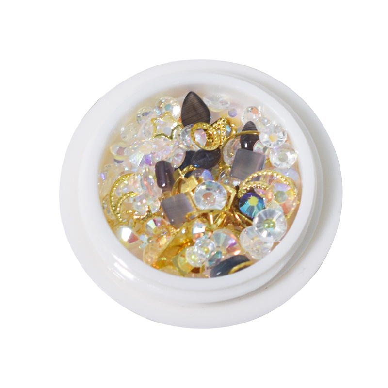 Joyería de uñas al por mayor de resina de ópalo de bricolaje remache de aleación de diamantes de imitación plana mixta Joyería de diamantes de uñas en forma especial